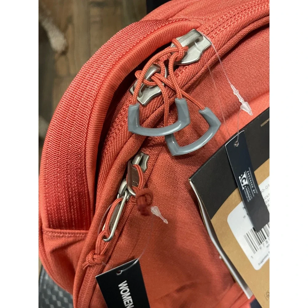 The North Face Womens Borealis Backpack Mars Dust Dark 27L NFOA52SIG00-OS NWT